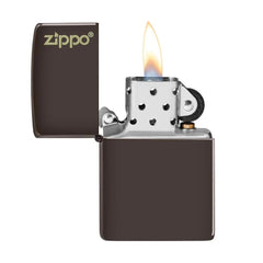 Zippo mat bruin benzine aansteker vlam open