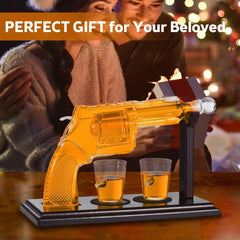 Whiskey Karaf Revolver Set - Luxe Cadeau met Glas - 1x 250ml Revolver, 2x 50ml Glazen met Kogel, 1x Standaard