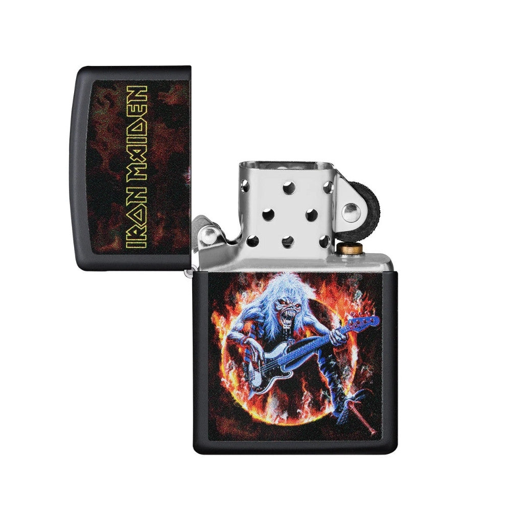 Zippo Iron Maiden Mat zwart open