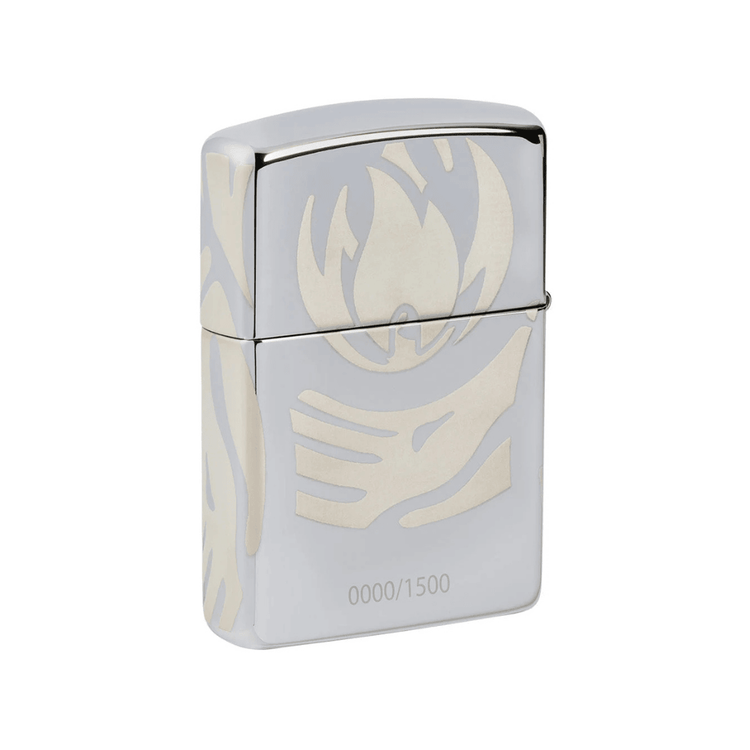 Zippo Keeper of the Flame 2025 achterkant schuin