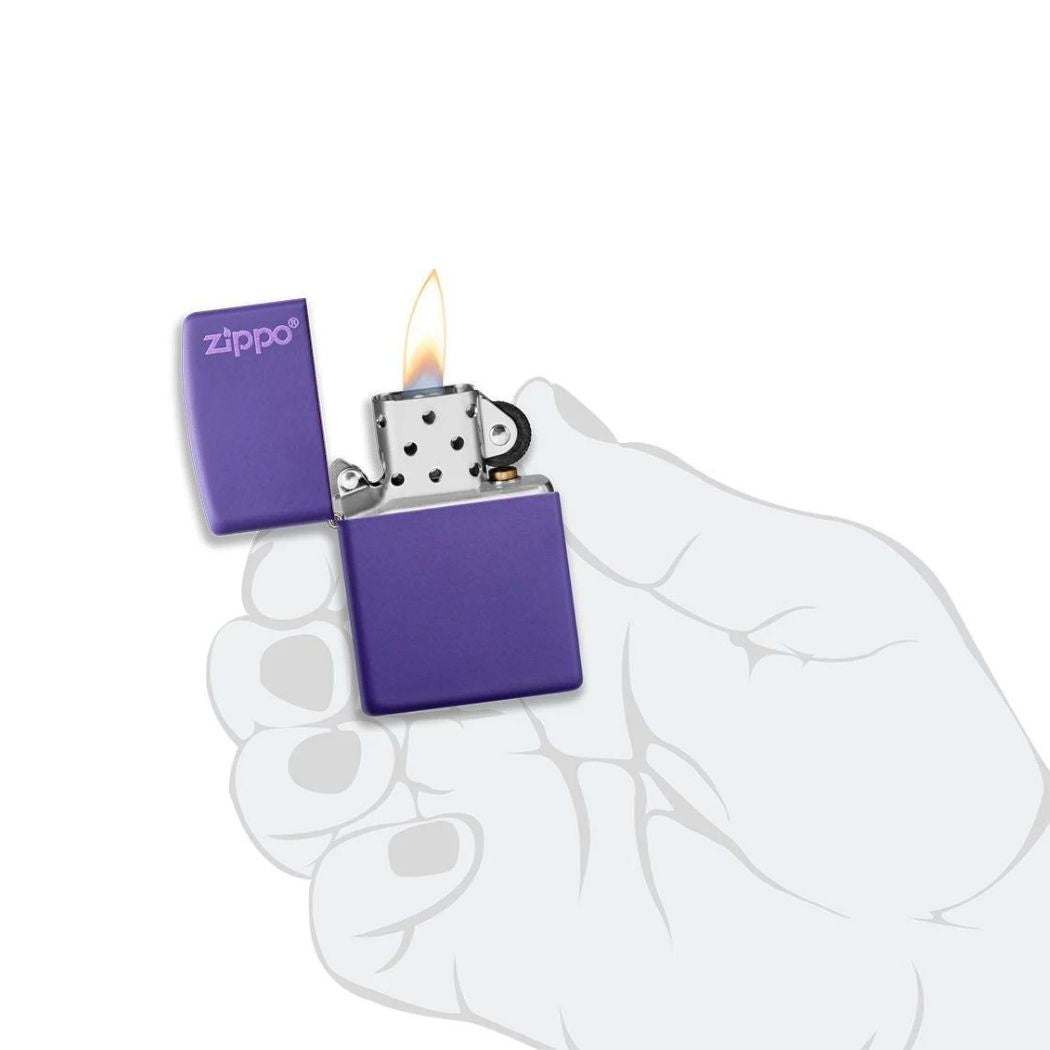 Zippo paar mat benzine aansteker hand